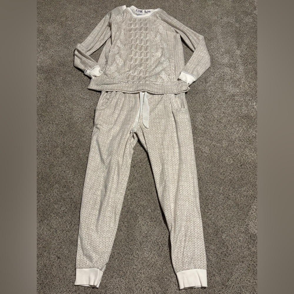 Simply Vera Vera Wang Women's Cream Pajama Set
